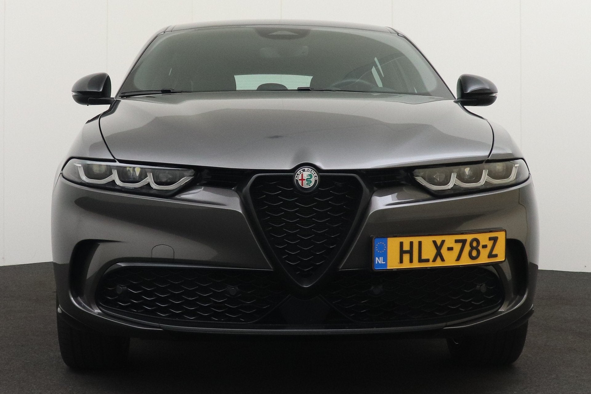 Alfa Romeo Tonale 1.5T Hybrid 131 PK Aut. Sprint Camera Adap, Auto's, Dealer onderhouden, Gebruikt, 4 cilinders, Leder en Stof