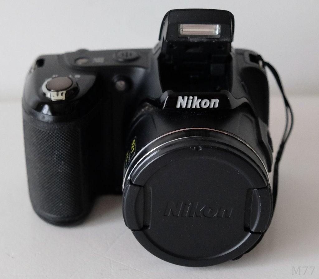 Nikon Coolpix L810 16MP Bridge Camera (32GB/26x Zoom), Gebruikt, Ophalen of Verzenden, 8 keer of meer, 16 Megapixel