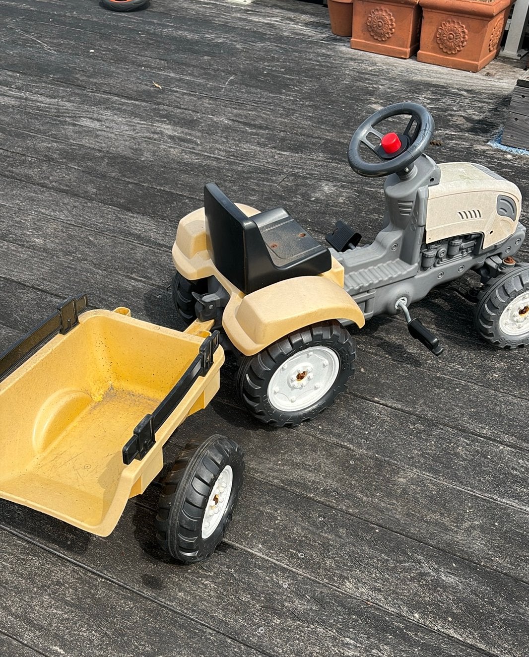 Stoere traptractor voor urenlang speelplezier, Kinderen en Baby's, Speelgoed | Buiten | Voertuigen en Loopfietsen, Ophalen, Gebruikt