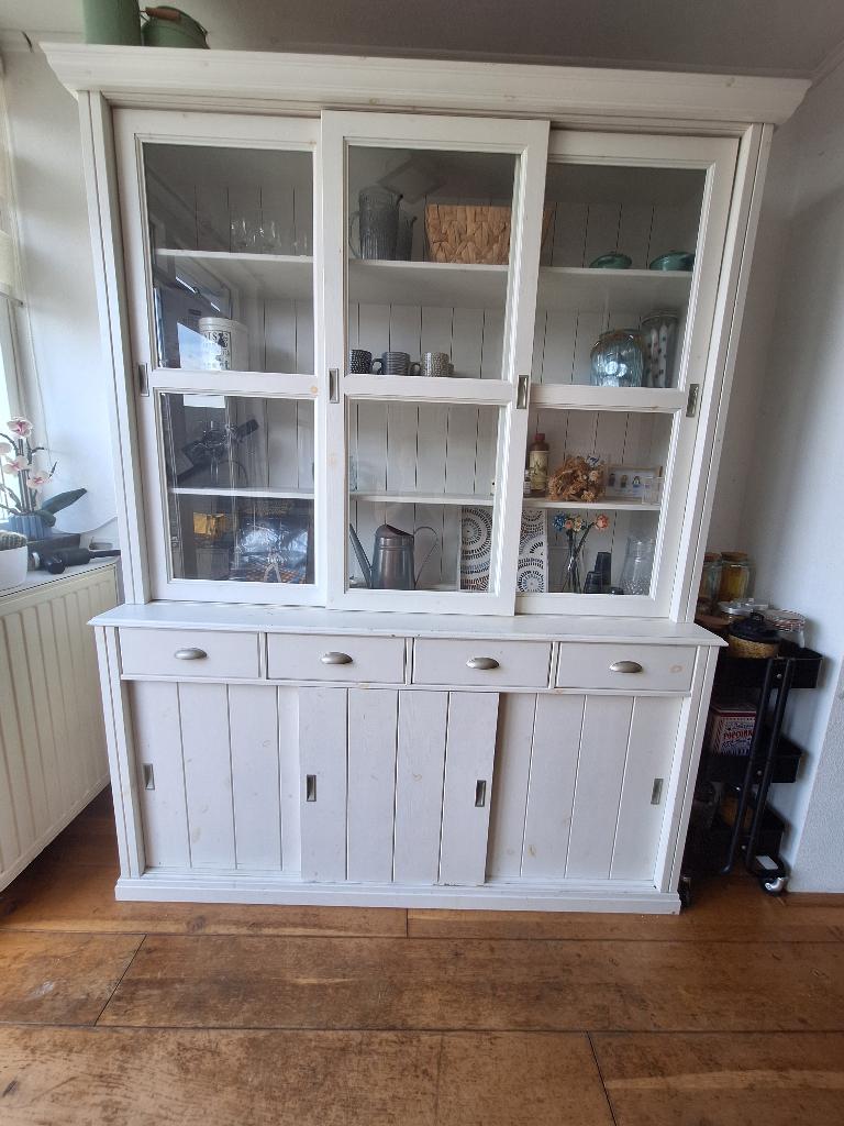 Witte buffetkast, Ophalen, Gebruikt, Met deur(en), 200 cm of meer