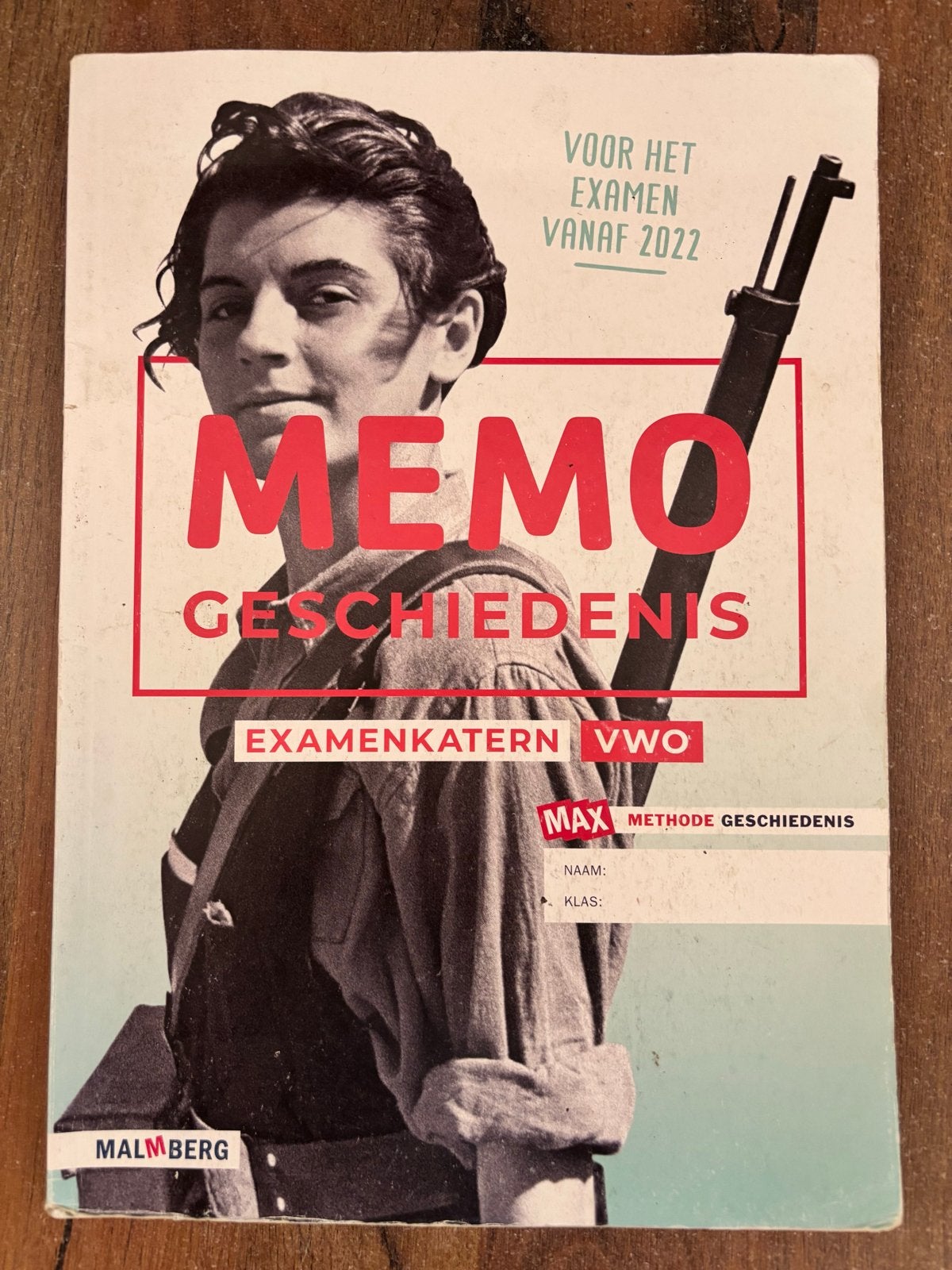 Memo Geschiedenis Examenkatern VWO - Gebruikt, niet beschrev, Boeken, Ophalen of Verzenden, 20e eeuw of later, Zo goed als nieuw