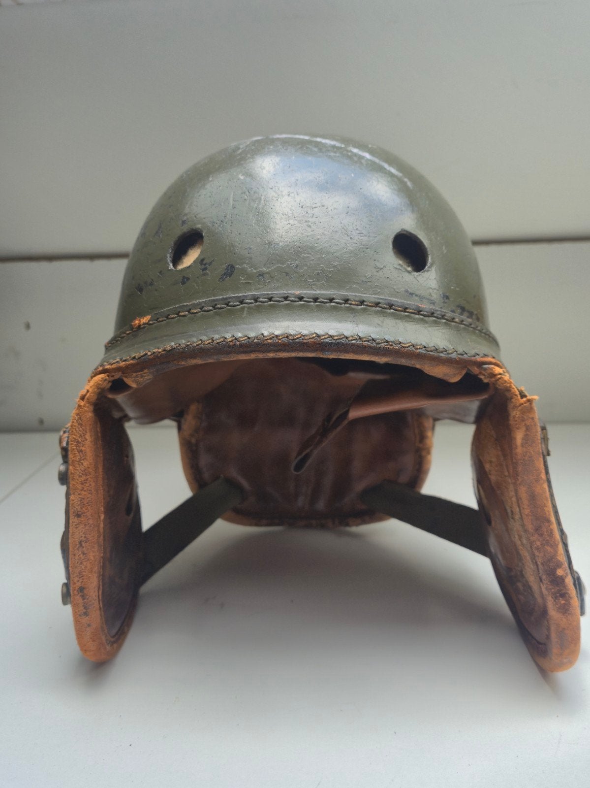 Militaire tankhelm met leren binnenwerk, Ophalen of Verzenden, Overige soorten, Overige gebieden, Helm of Baret