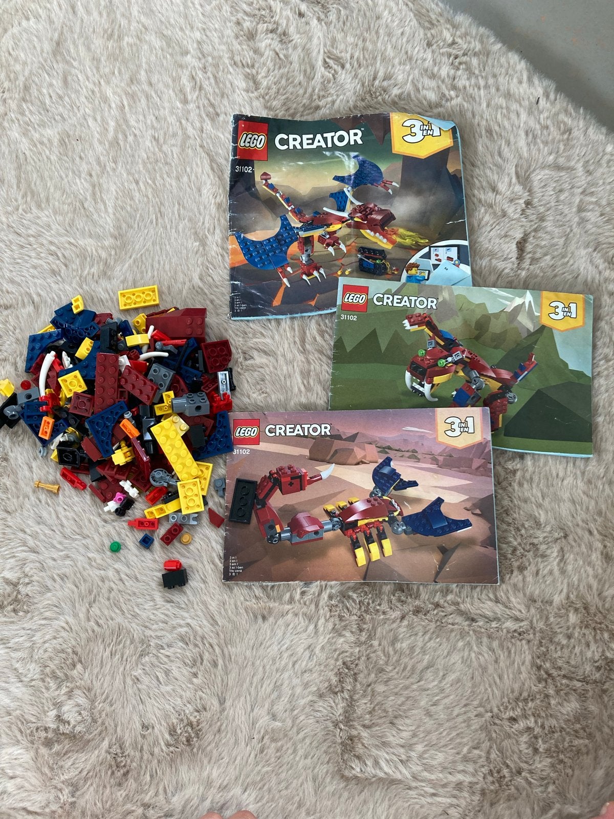 LEGO Creator 31102 Vuur Draak 3-in-1 set met instructies, Gebruikt, Lego, Ophalen of Verzenden, Compleet