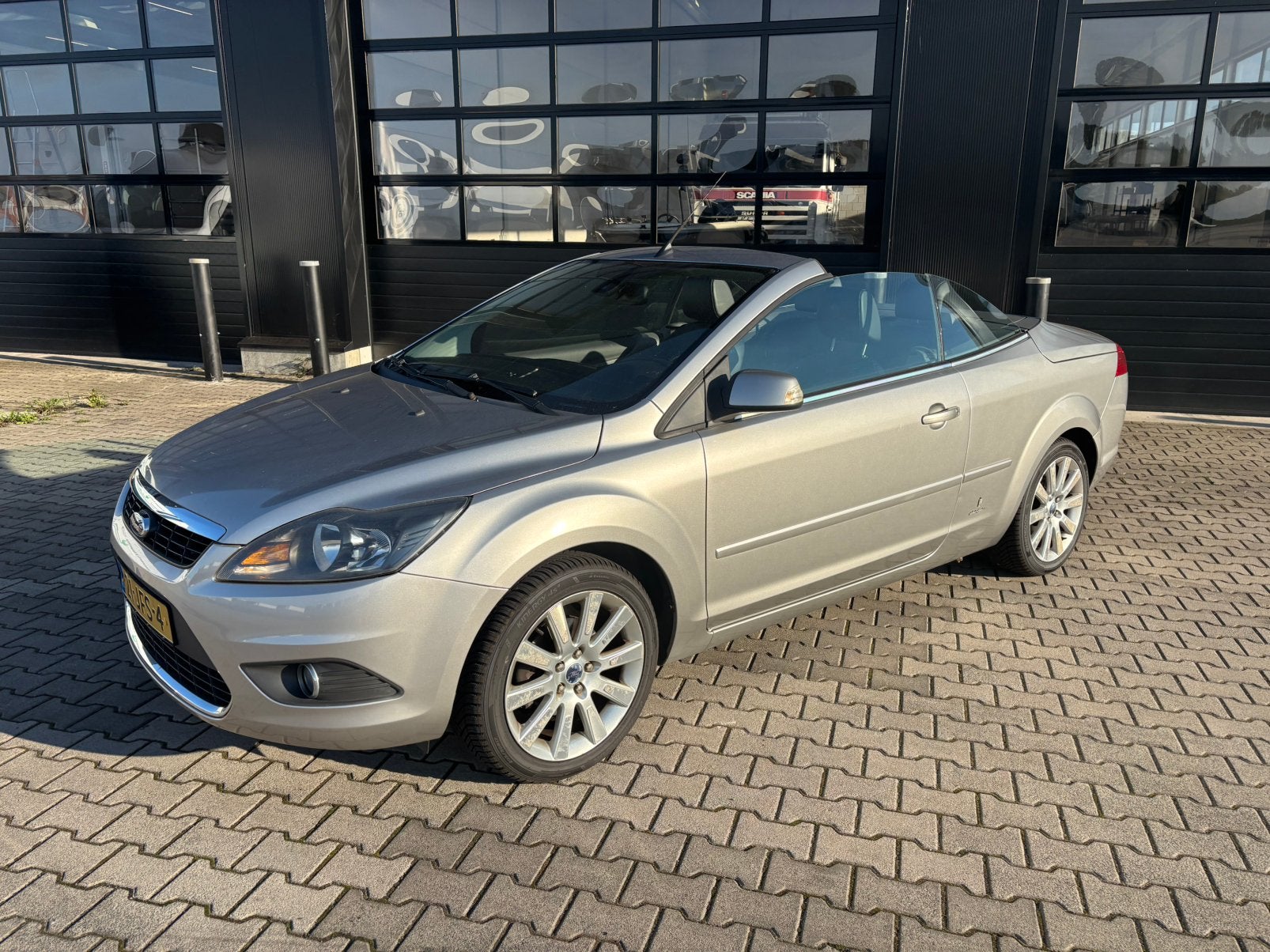 Ford Focus 1.6 74KW CC 2009 Grijs 1ste Eigenaar, 1373 kg, Zwart, 4 cilinders, Cabriolet