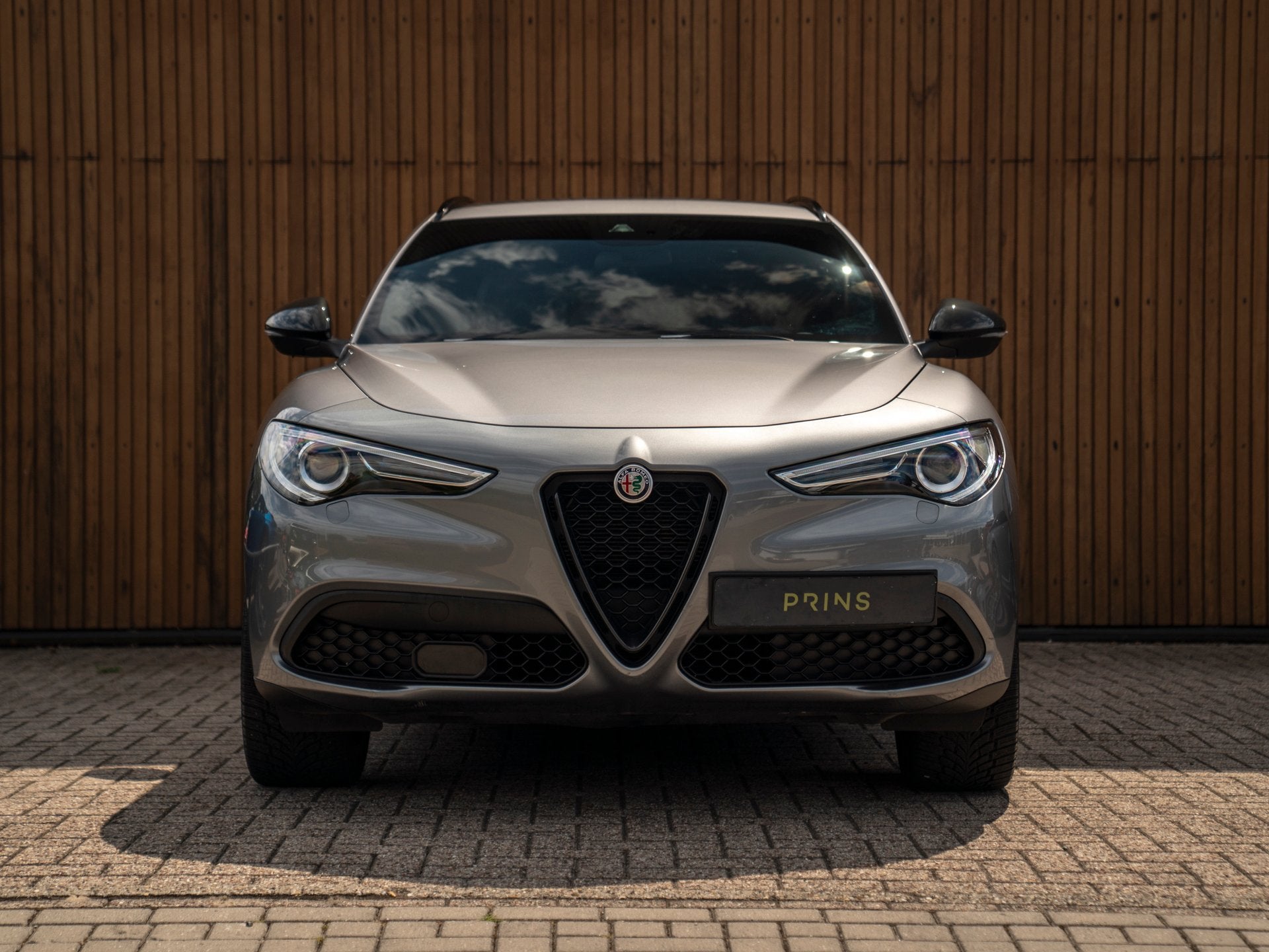 Alfa Romeo Stelvio 2.0T AWD B-Tech | Veloce stoelen | Ledere, Auto's, Alfa Romeo, Dealer onderhouden, Euro 6, 4 cilinders, Leder
