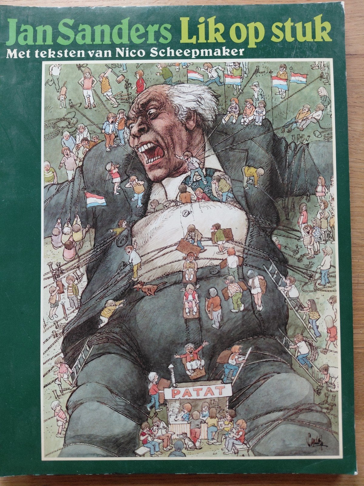 Satirische tekeningen Jan Sanders en  tekst Nico Scheepmaker, Boeken, Kunst en Cultuur | Beeldend, Ophalen of Verzenden