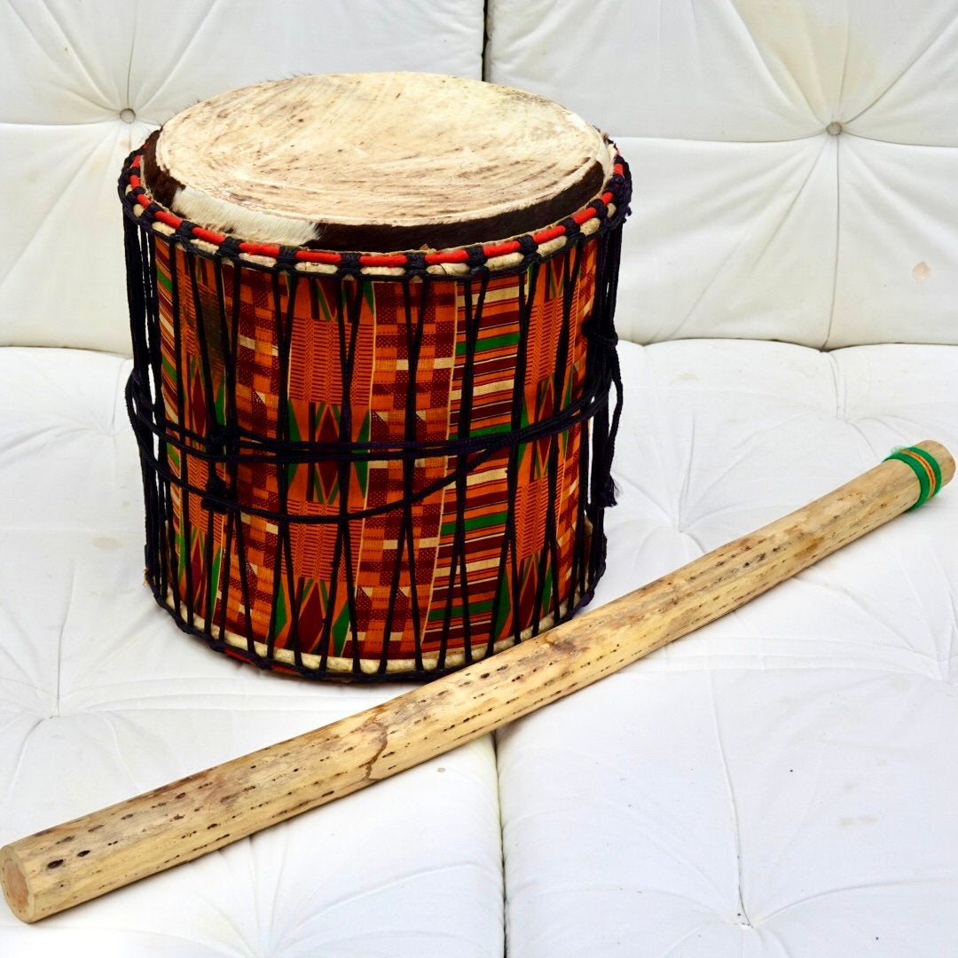 Doun doun trommel + Regenmaker, Muziek en Instrumenten, Ophalen, Gebruikt, Trommel