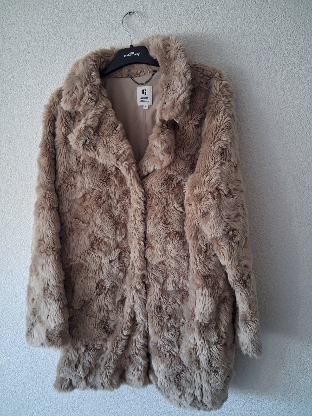 Garcia fluffy jas maat M, Maat 38/40 (M), Beige, Ophalen of Verzenden, Zo goed als nieuw