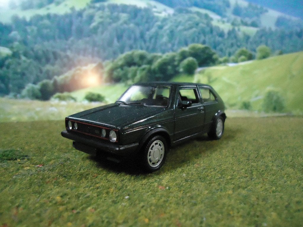 1:36 Volkswagen Golf  Mk.1 GTi - Welly donkergroenmetallic, Ophalen of Verzenden, Zo goed als nieuw, Auto, Overige merken