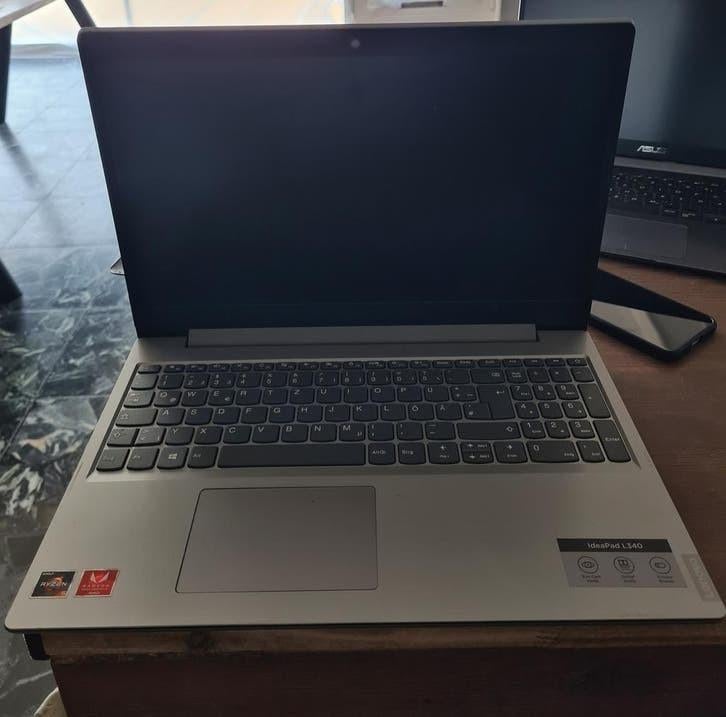Lenovo Ideapad L340 - Gaat aan, geen beeld zonder oplader, Ophalen of Verzenden, Niet werkend