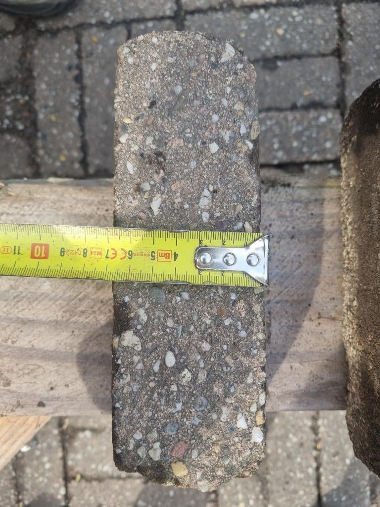 Gratis klinkers ongeveer 17 m2, Tuin en Terras, Ophalen, Gebruikt, Klinkers, 10 m² of meer