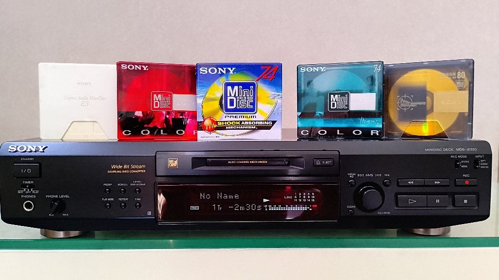 Sony MDS JE520 Minidisc Recorder + 5 MD DISC'S., Ophalen of Verzenden, Minidisc-recorder