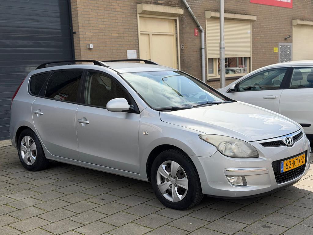 Hyundai I30 CW 1.6i Dynamic Clima Cruise Control Elektr. Pak, Stof, Gebruikt, 4 cilinders, Origineel Nederlands