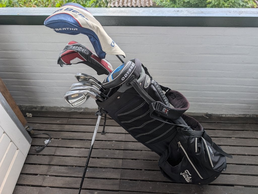 Titleist Set, Callaway driver, Ping hout en hyb Yes! Putter., Sport en Fitness, Golf, Ophalen, Gebruikt, Set, Callaway