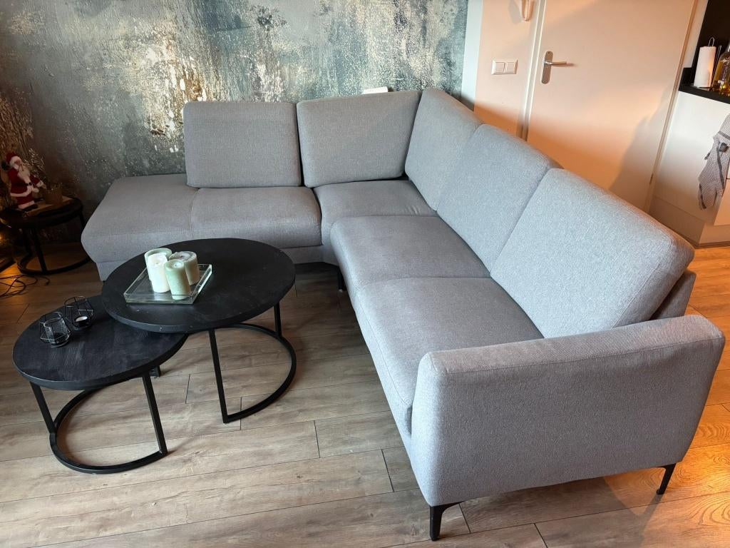 Grijze hoekbank 250 x 210 x 90 in goede staat, Ophalen, 250 tot 300 cm, Hoekbank, Zo goed als nieuw