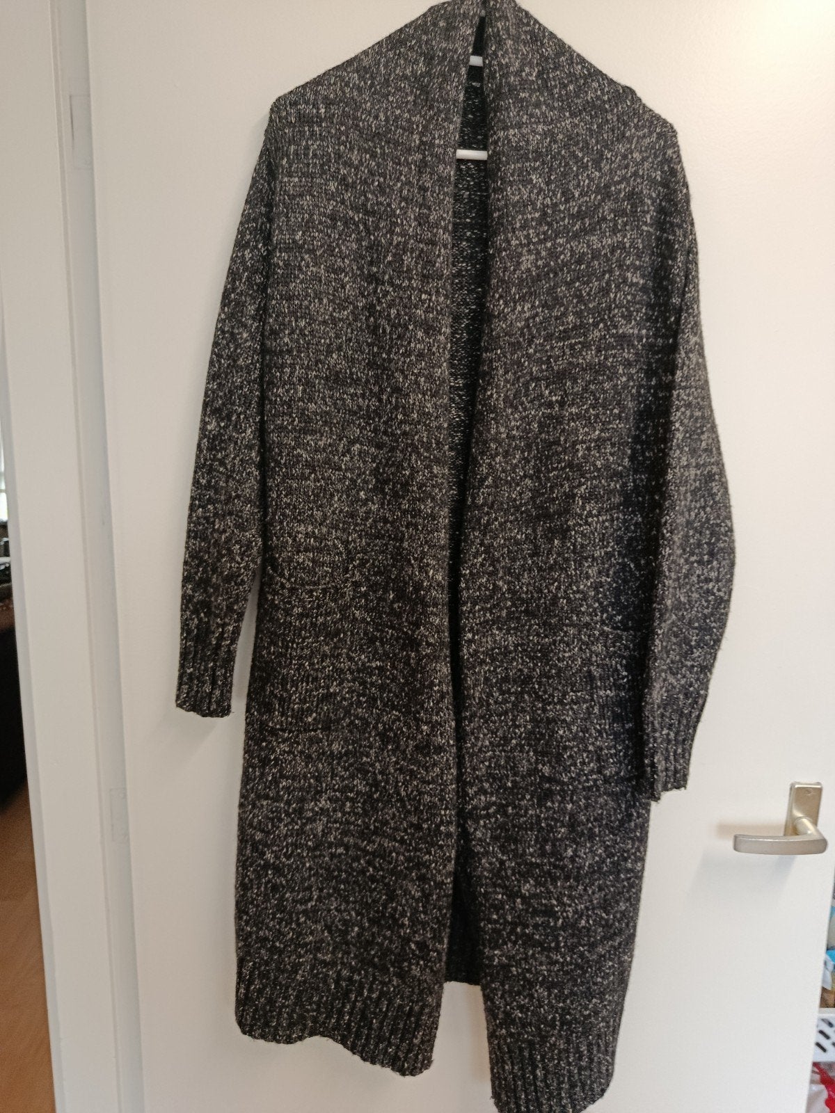 zwart grijs gemêleerd vest 1 mt zgan, Ophalen of Verzenden, Zo goed als nieuw, Maat 38/40 (M), Zwart