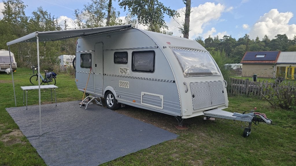 Zeer fraaie en complete Kip High Line 50 TRZ, Caravans en Kamperen, Caravans, Kachel, Rondzit, Particulier, 5 tot 6 meter