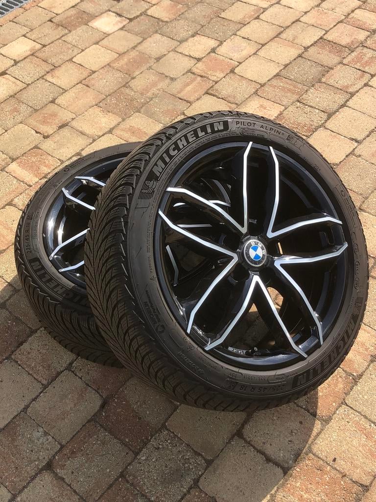 BMW 3-serie Wheelworld velgen Michelin Pilot Alpin 18 inch, Auto-onderdelen, Ophalen, 18 inch, Gebruikt, Banden en Velgen