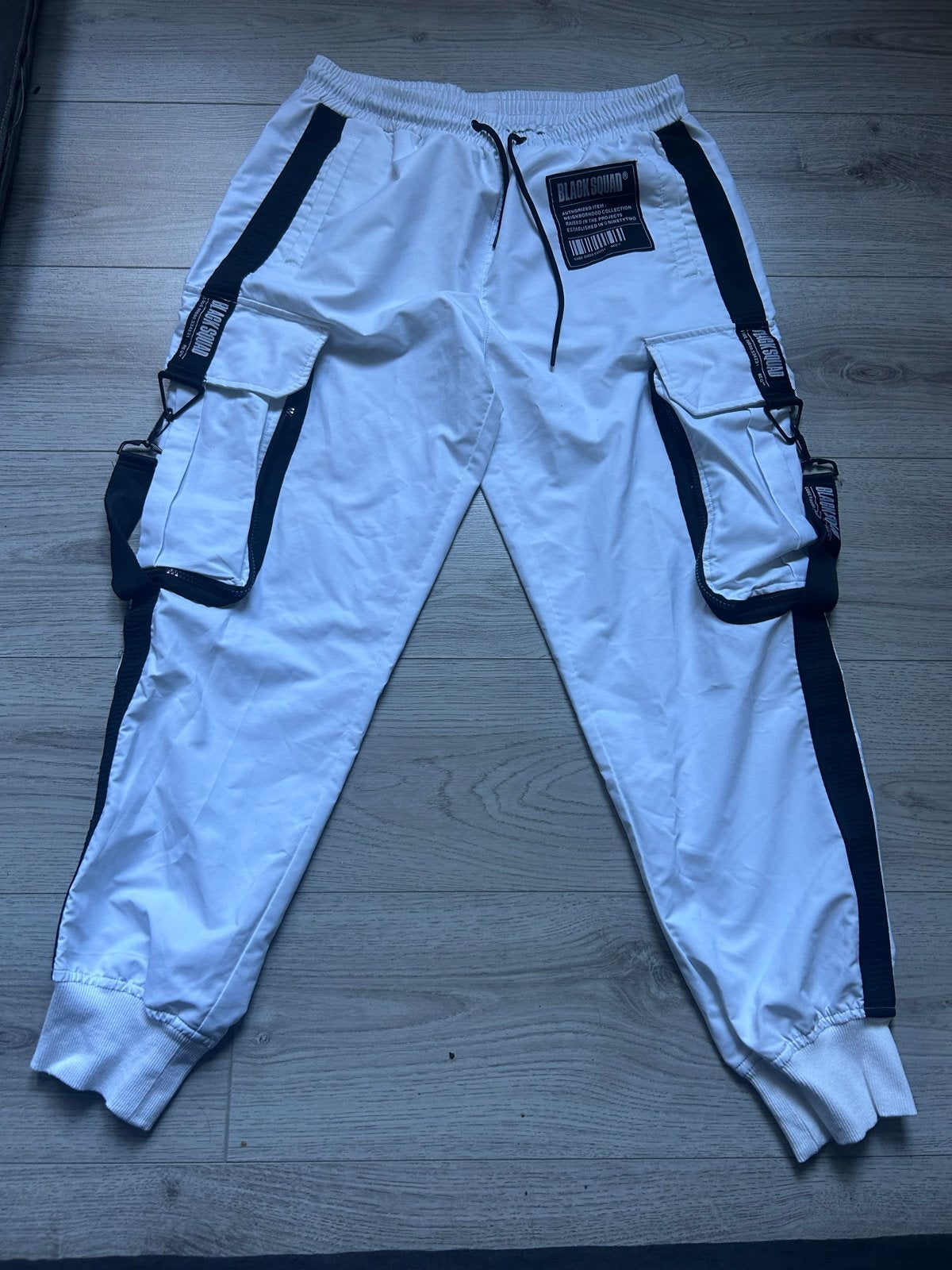 Black Squad Cargo Broek Wit - Maat M, Ophalen of Verzenden, Zo goed als nieuw, Maat 48/50 (M), Wit