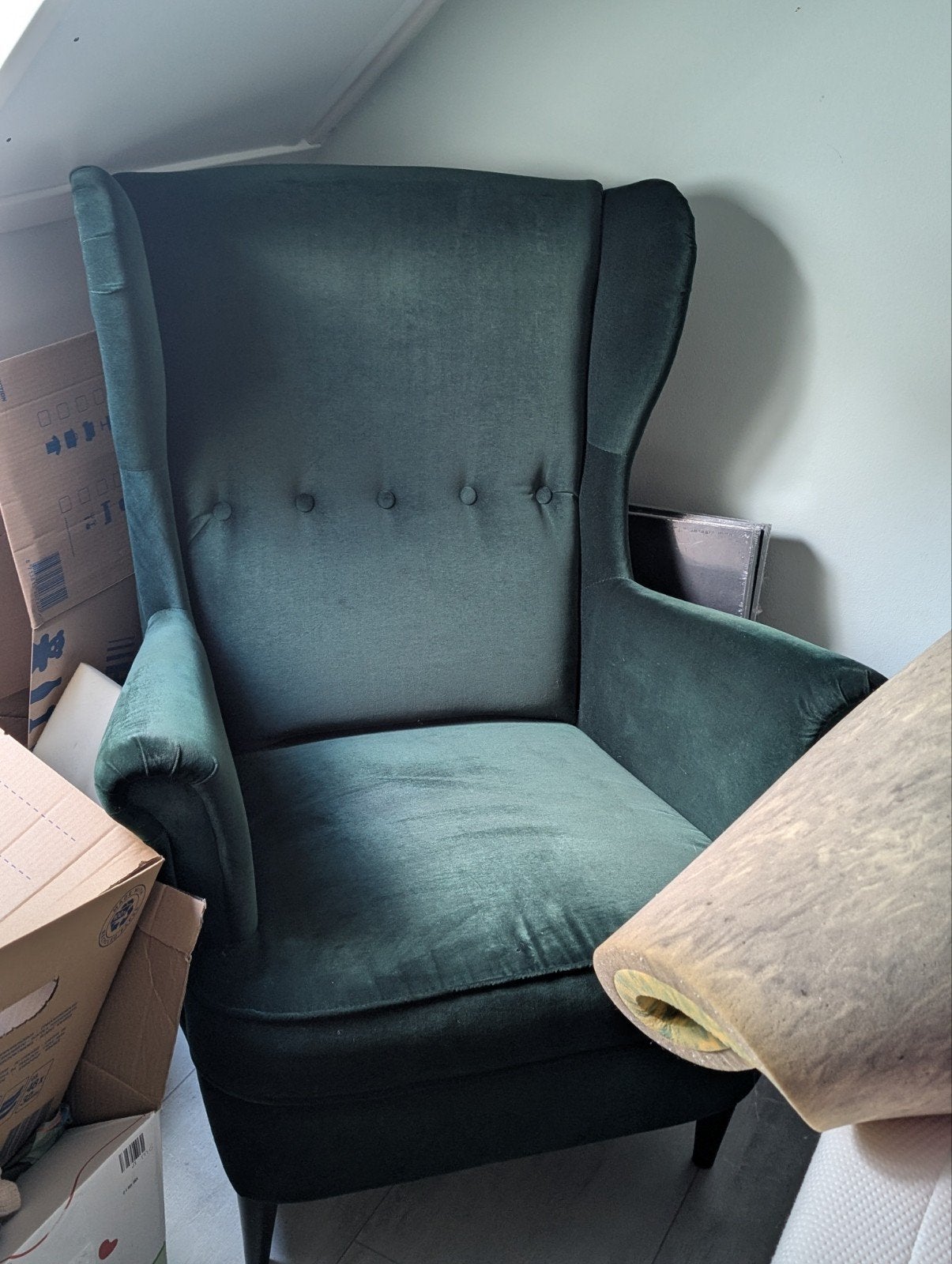 Ikea strandmon oorfauteuil groen velours, Huis en Inrichting, Fauteuils, Ophalen, Zo goed als nieuw