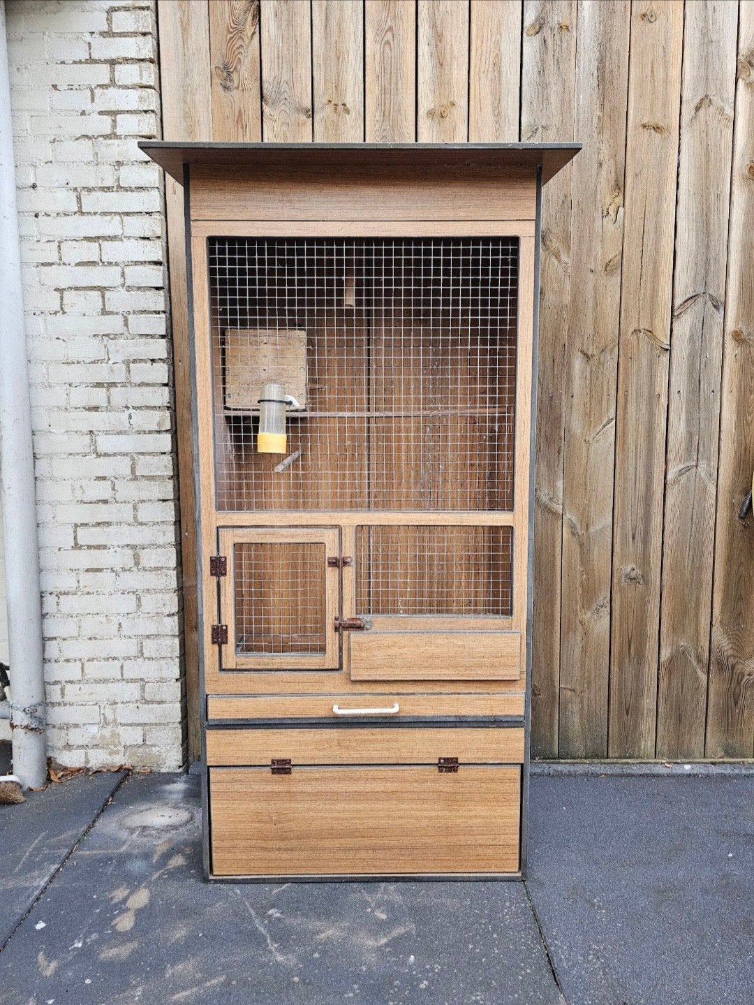 Mooie Zelfgebouwde Vogelkooi, Ophalen, Zo goed als nieuw, Hout, Vogelkooi