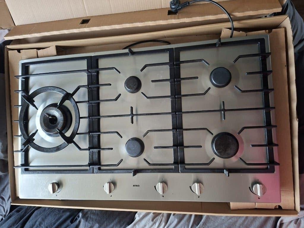 Gebruikte Atag HG9511EBA gaskookplaat met wokbrander, Witgoed en Apparatuur, Kookplaten, Ophalen, Gebruikt, Inbouw, Gas