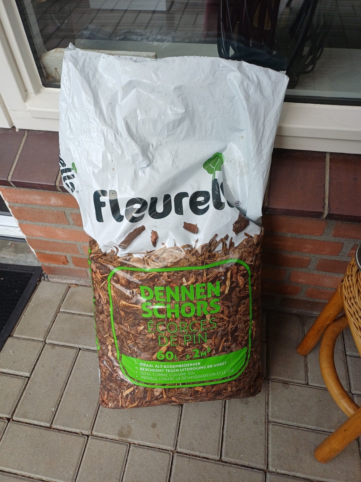 Dennenschors nieuw, Ophalen