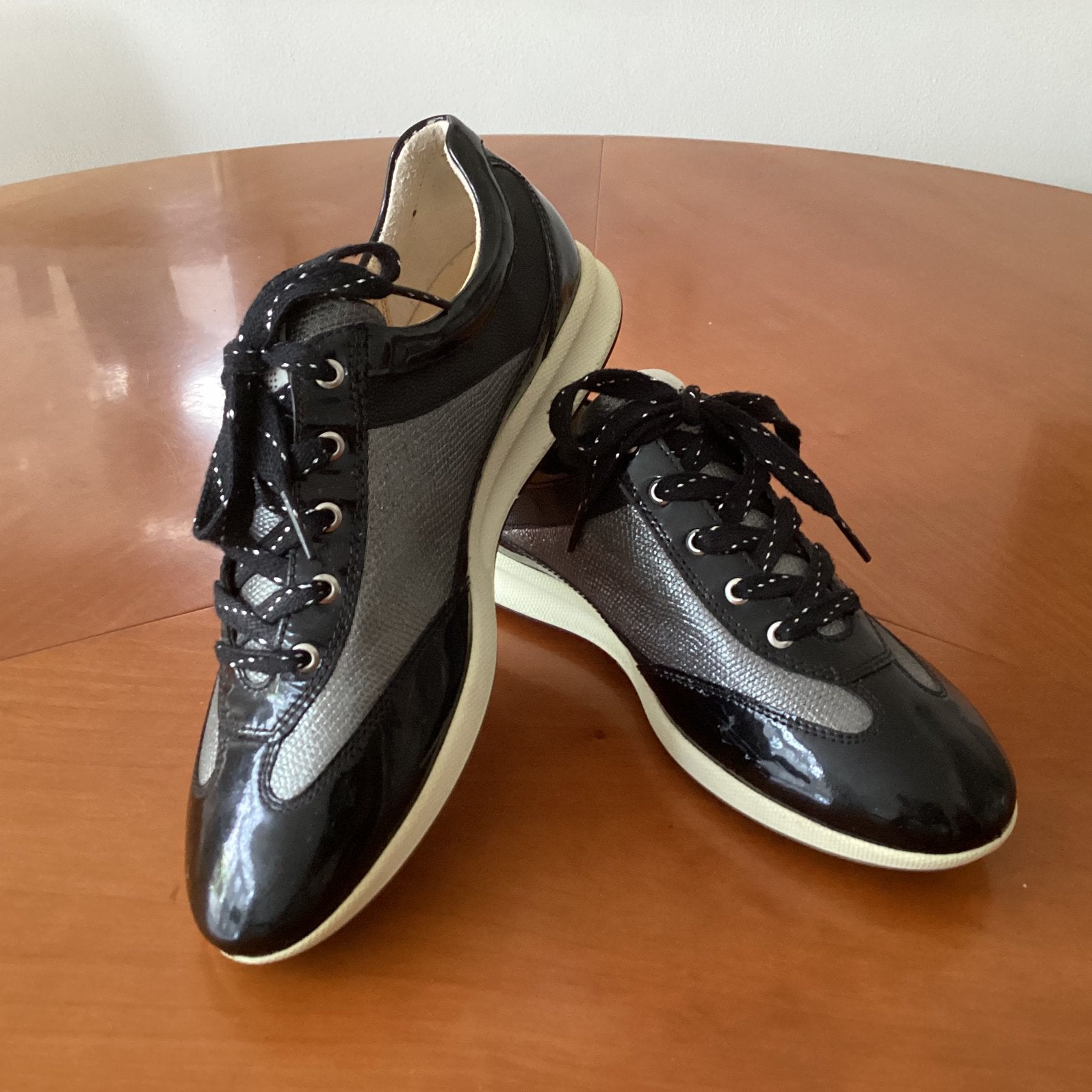 Nieuwe ECCO schoenen maat 38., Ophalen, Nieuw, Sneakers of Gympen