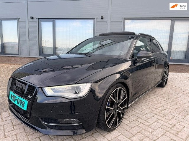 Audi A3 Sportback 1.8 TFSI|Automaat|ABT|Pano|Ambiance verlic, Auto's, Gebruikt, Zwart, 4 cilinders, Zwart