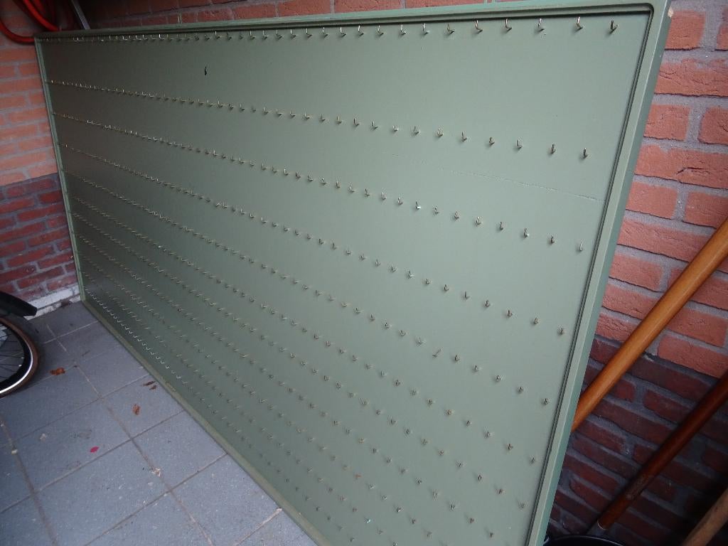 GROOT OUD SLEUTELBORD 500 HAKEN SLEUTEL VERZAMELING, Ophalen