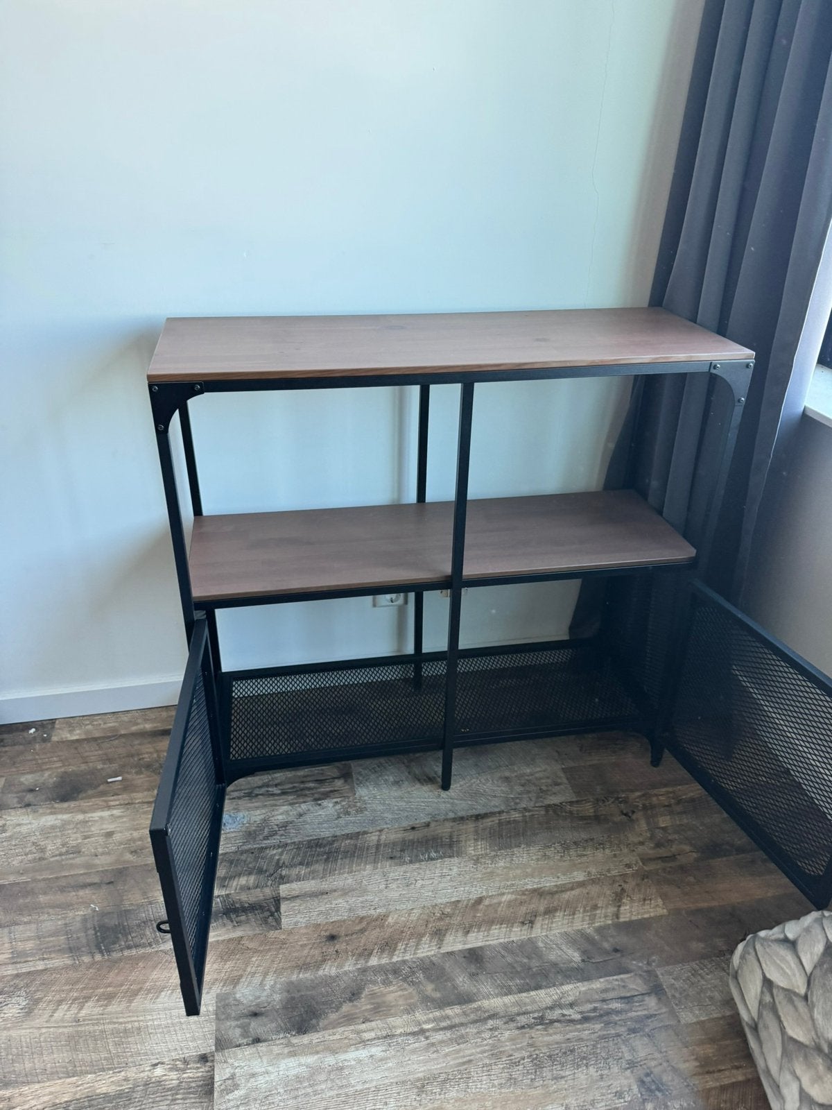 Fjällbo stellingkast, zeer netjes!, Ophalen, Met deur(en), 50 tot 100 cm, Zo goed als nieuw