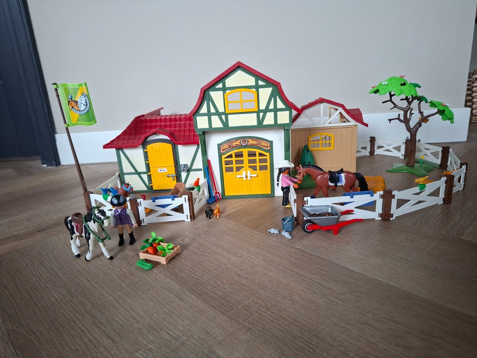 Playmobil 6926 Grote Manege, Kinderen en Baby's, Gebouw, Complete set, Ophalen of Verzenden, Zo goed als nieuw