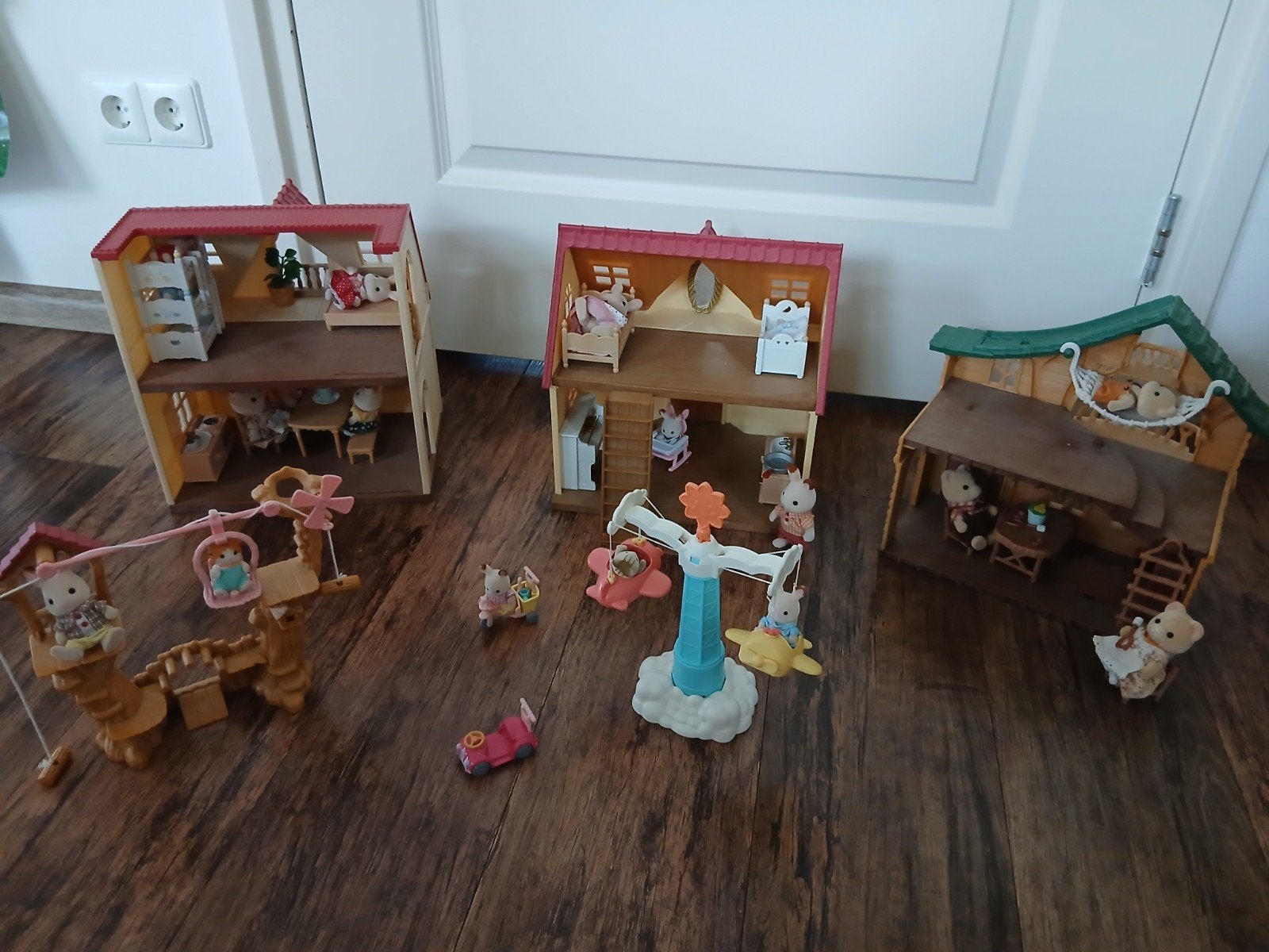 Grote Sylvanian Families set met huizen dieren en accessoire, Kinderen en Baby's, Ophalen of Verzenden, Gebruikt, Poppenhuis