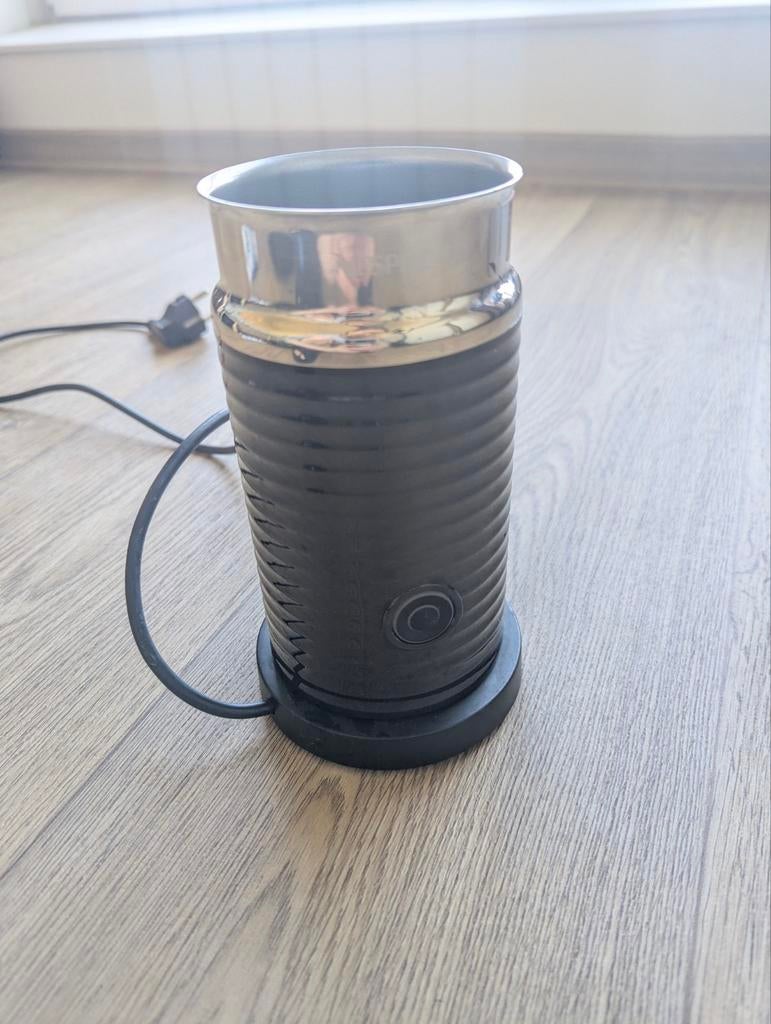 Nespresso Aeroccino 3, Afneembaar waterreservoir, Gebruikt, Overige modellen, Overige typen