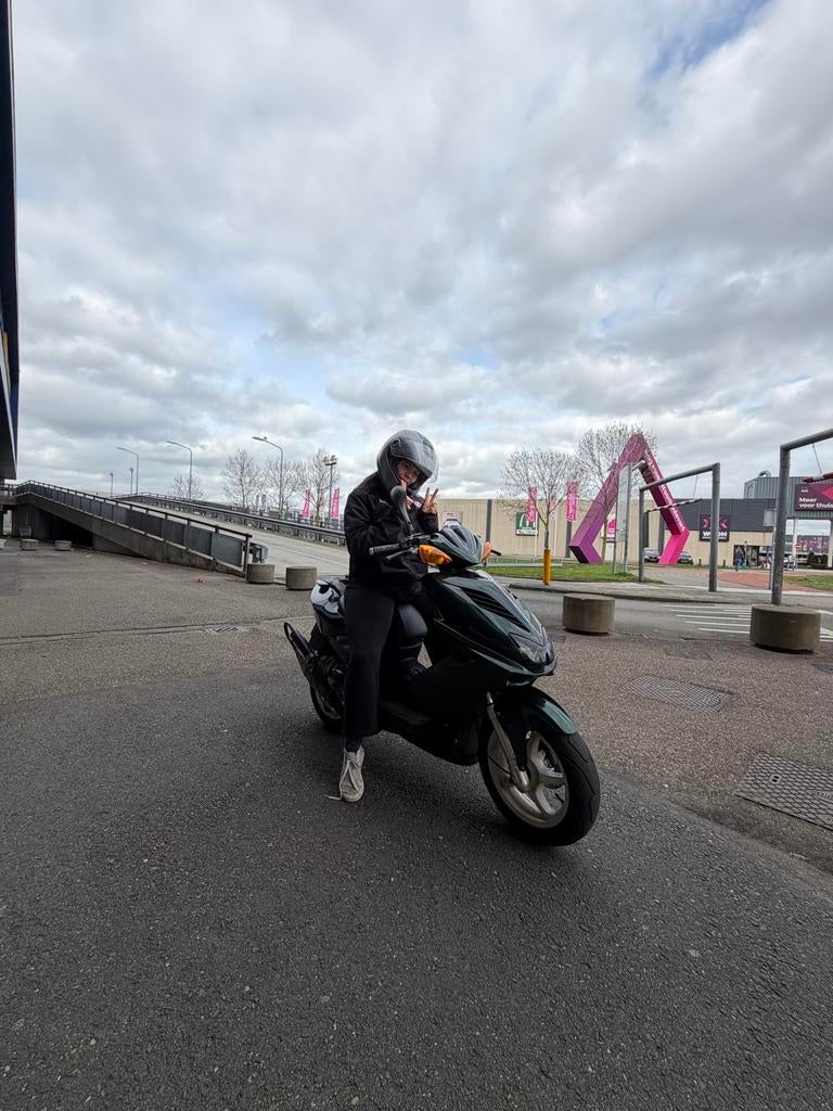 Yamaha Aerox 70cc MK2 - Lage kilometerstand:1074.8, Fietsen en Brommers, Scooters | Yamaha, Ophalen, Gebruikt, Tweetakt