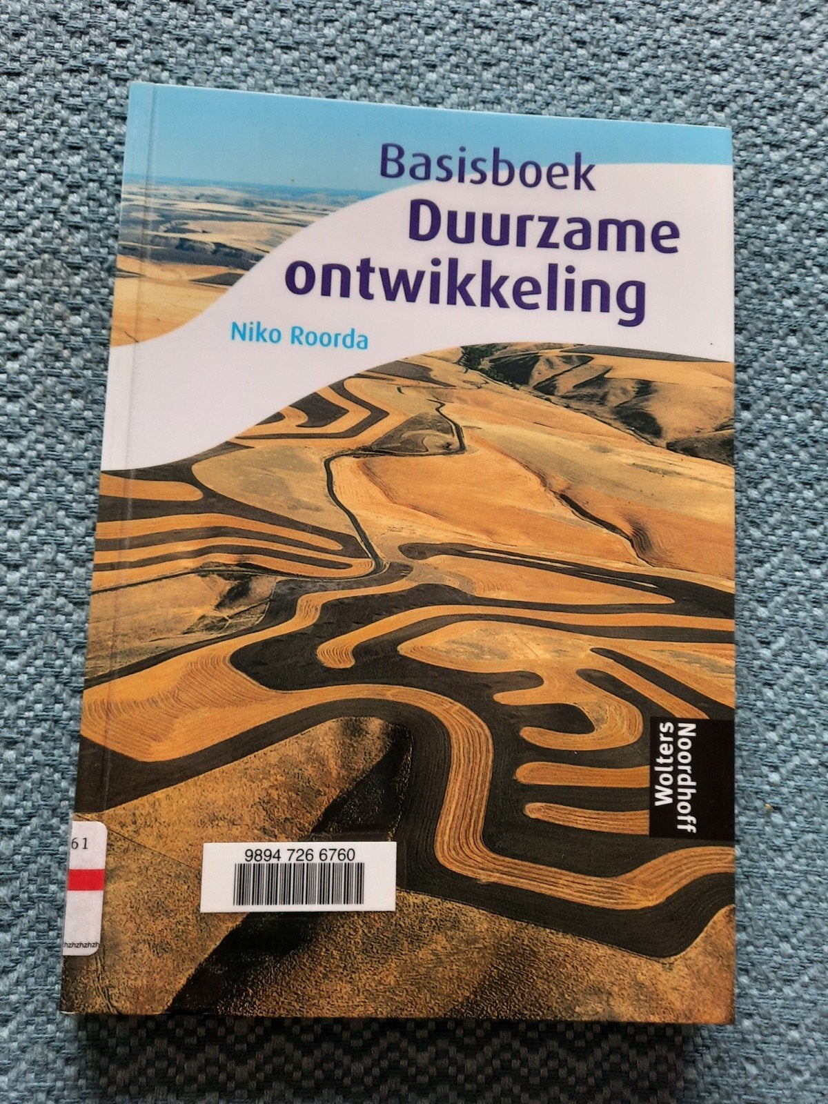 Basisboek Duurzame ontwikkeling - Niko Roorda (Paperback), Ophalen of Verzenden, Zo goed als nieuw, Niko Roorda, Overige wetenschappen