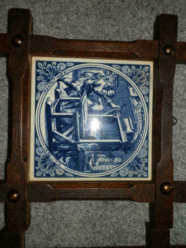 De Plaatdrucker van N Joh.Luyken 1649 1912 wandtegel, Antiek en Kunst, Ophalen of Verzenden