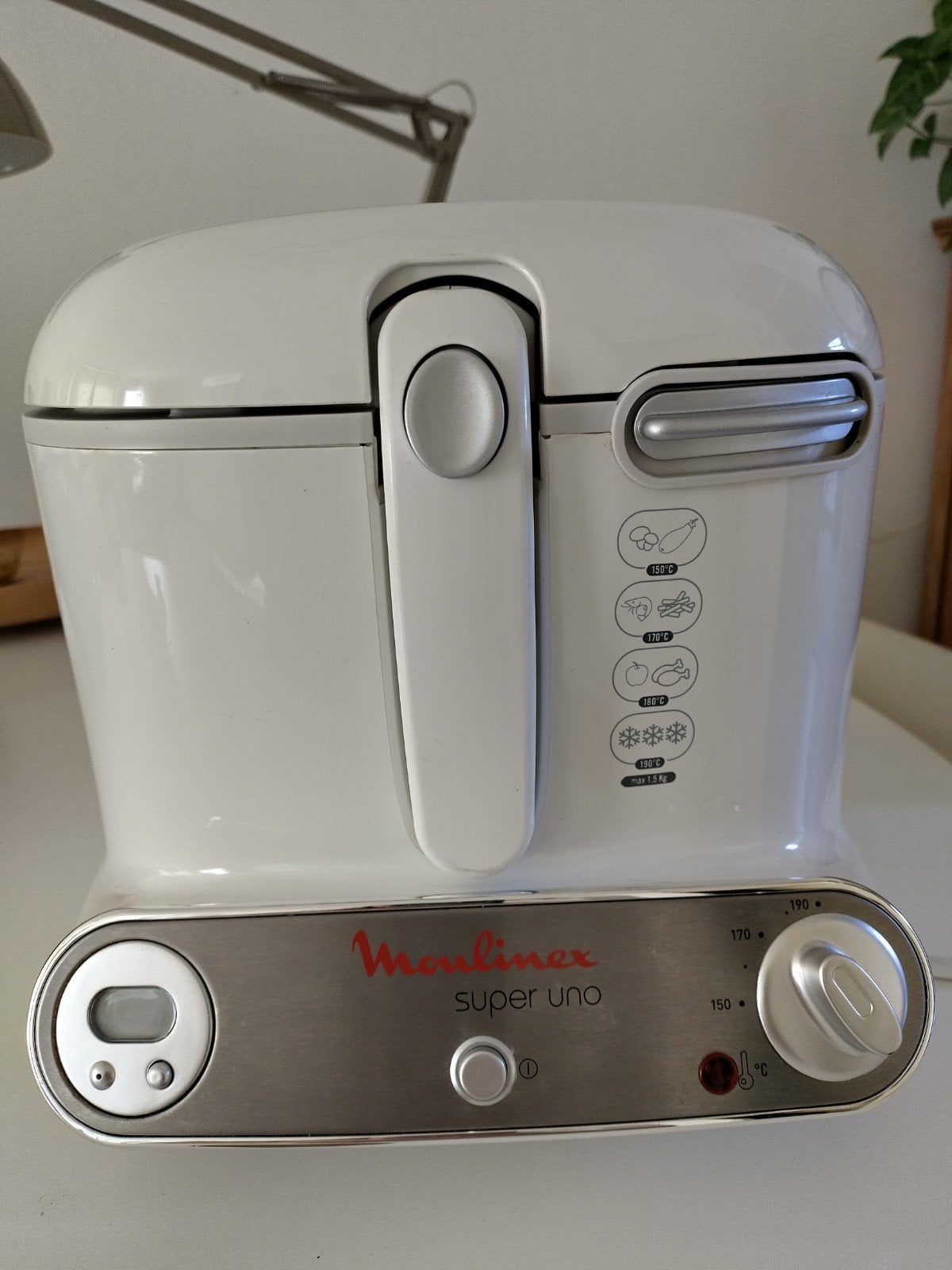Friteuse Moulinex super uno, 2 tot 3 liter, Ophalen, Zo goed als nieuw, Uitneembare binnenpan