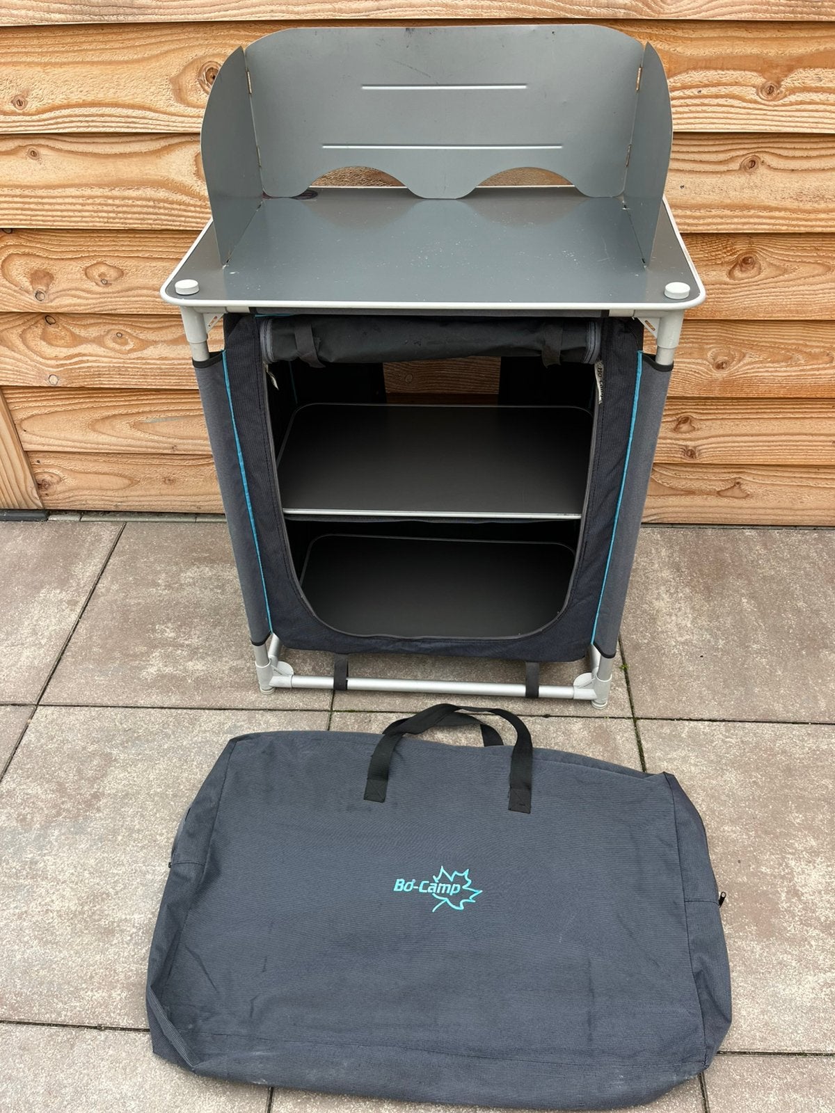 Bo-Camp camping keuken kast met windscherm, kook eiland, Caravans en Kamperen, Ophalen, Gebruikt, Campingkast
