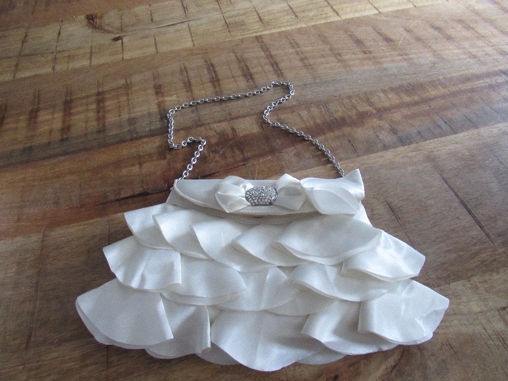 Nina Fiarucci tasje wit in de orginele doos vintage., Ophalen of Verzenden, Nieuw, Wit, Avondtasje