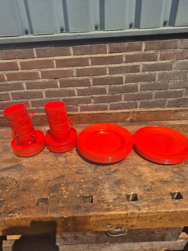 Vintage Mepal servies jaren 70 rood/oranje – 28-delige set, Overige materialen, Gebruikt, Ophalen of Verzenden, Overige stijlen