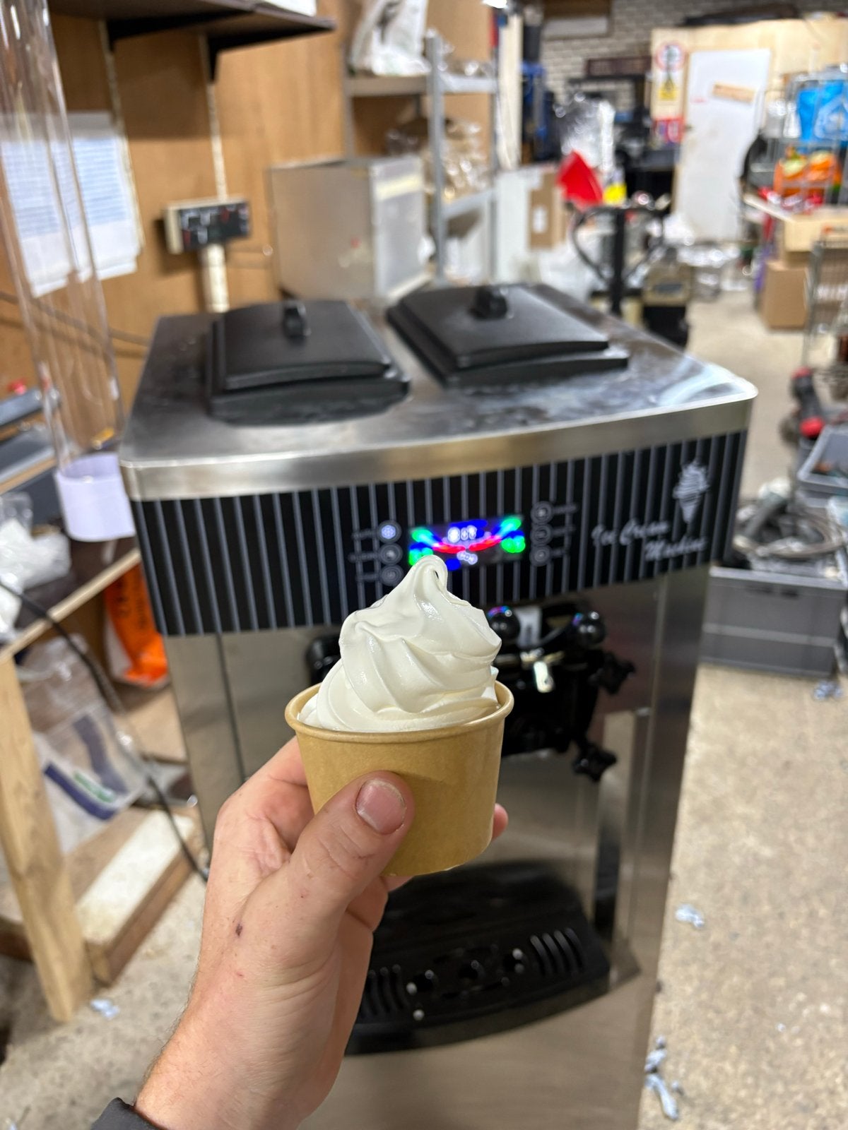 Softijs machine te huur - Perfect voor evenementen!, Ophalen, Gebruikt
