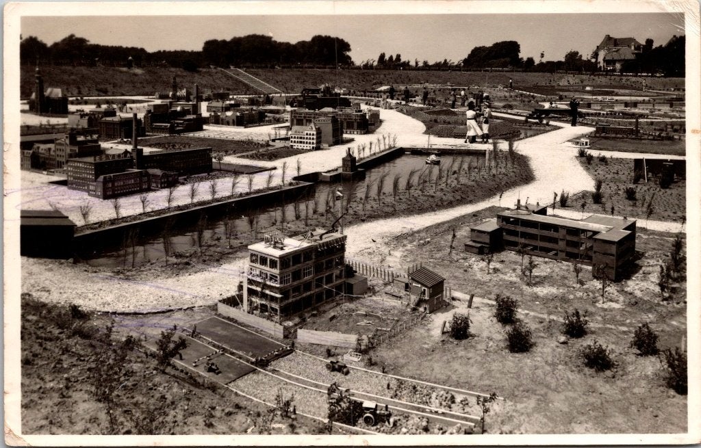 Den Haag 's-Gravenhage - 11 ansichtkaarten Madurodam, Verzenden, 1940 tot 1960, Gelopen, Zuid-Holland