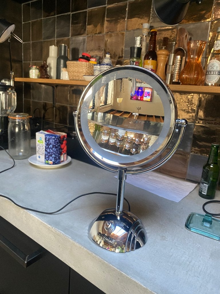 Verlichte make-up spiegel van BabYliss, Ophalen, Minder dan 50 cm, Rond, Zo goed als nieuw