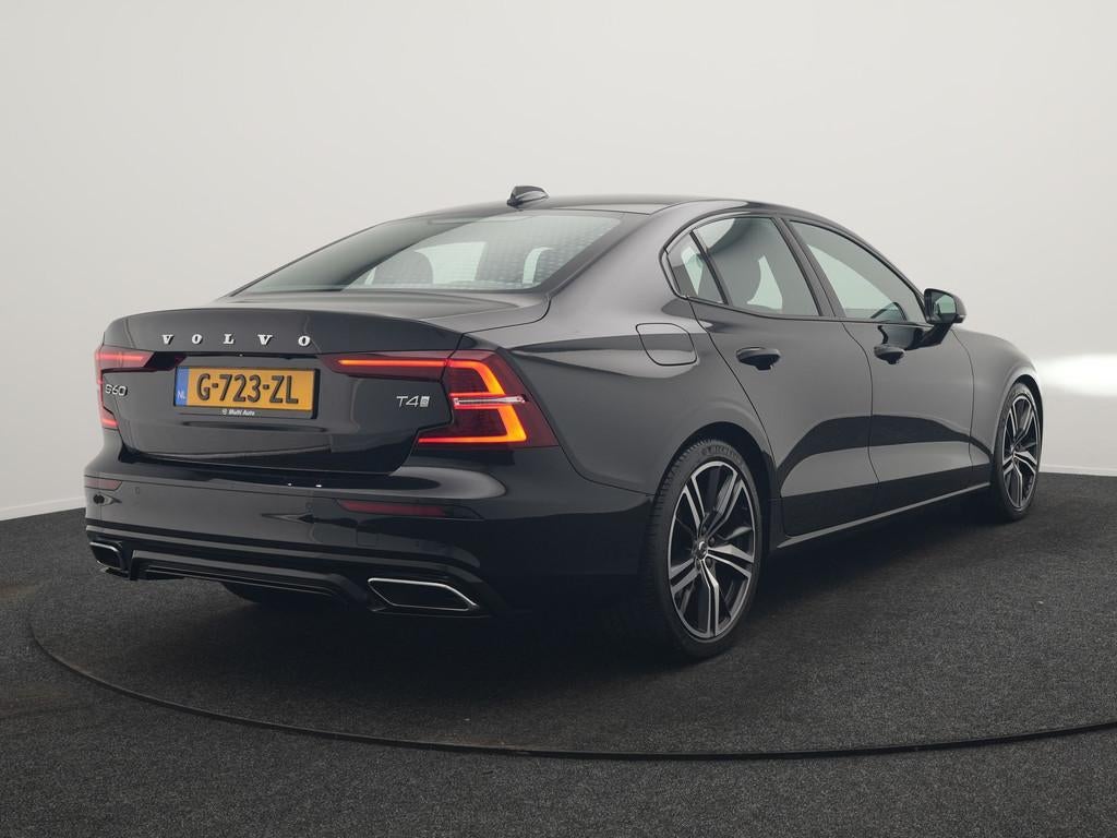 Volvo S60 T4 R-Design 191pk | Lederen Sportstoelen Memory |, Auto's, Volvo, 15 km/l, 1969 cc, S60, Zwart