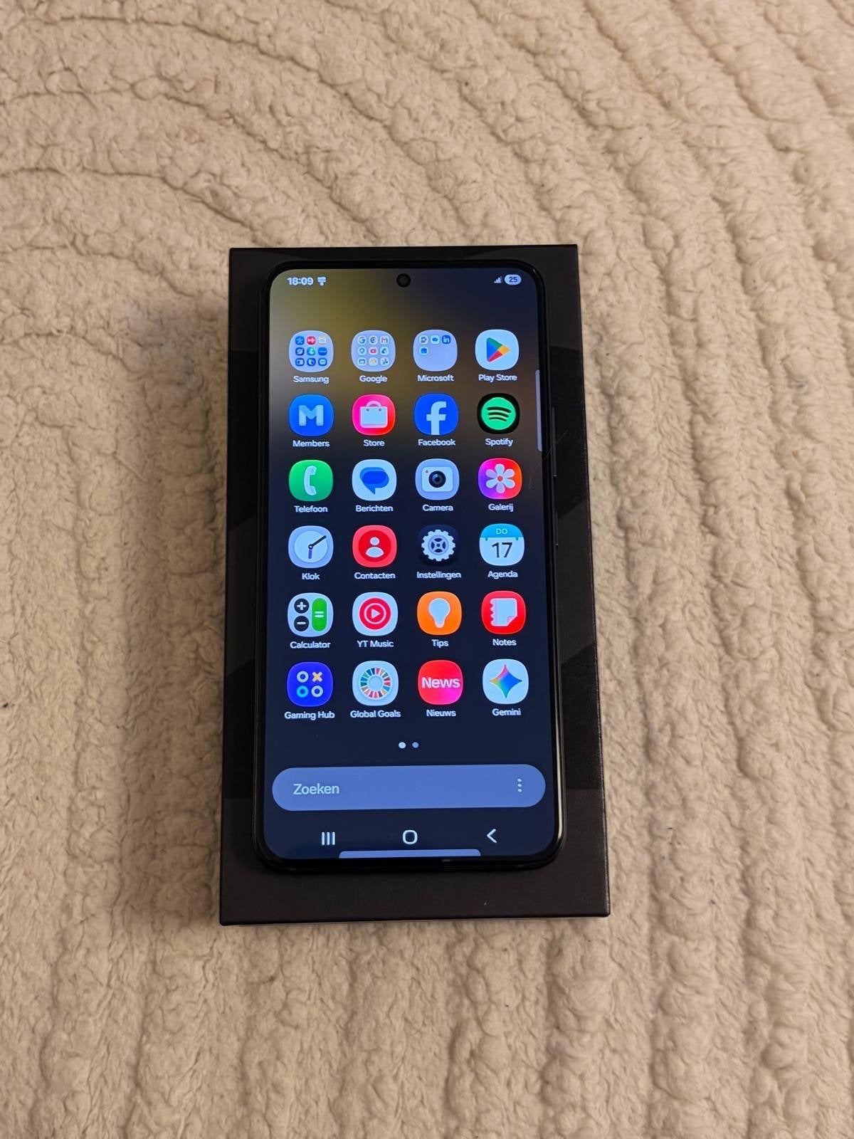 Samsung Galaxy S22 128GB Zwart - Zo goed als nieuw, Ophalen, Zwart, Touchscreen, Zo goed als nieuw