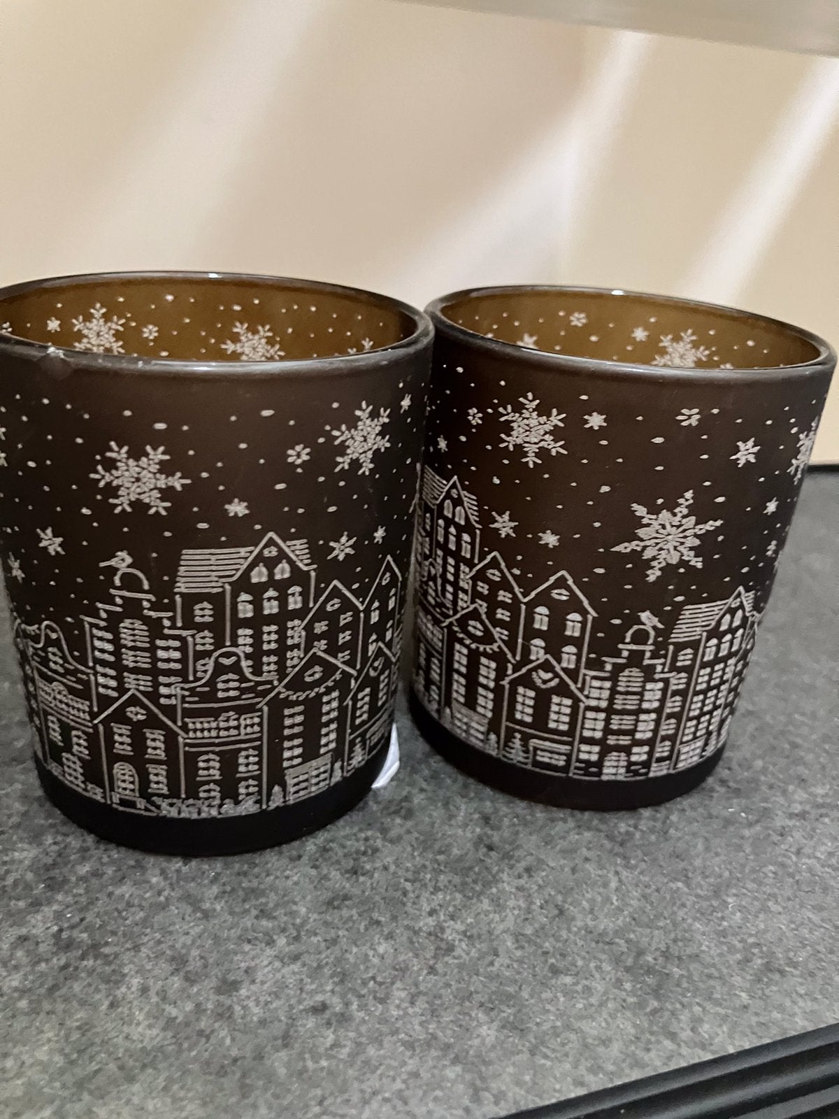 Nieuw=bruine glazen waxinelichthouders huisjes =decoratie, Bruin, Overige merken, Waxinelichthouder, Nieuw