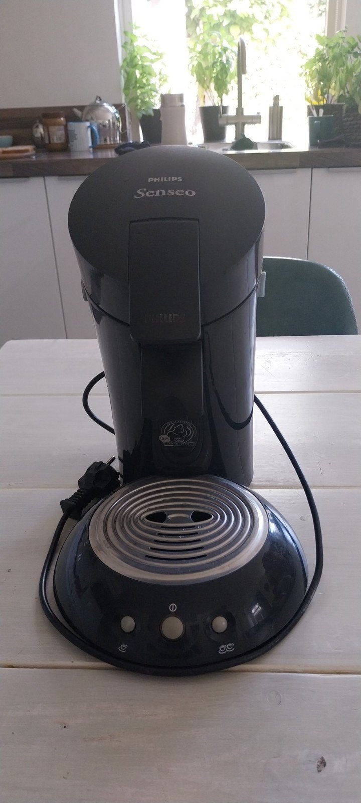 Senseo koffie apparaat en twee voorraadbusjes, Ophalen of Verzenden, Gebruikt, Koffiemachine, Koffiepads en cups