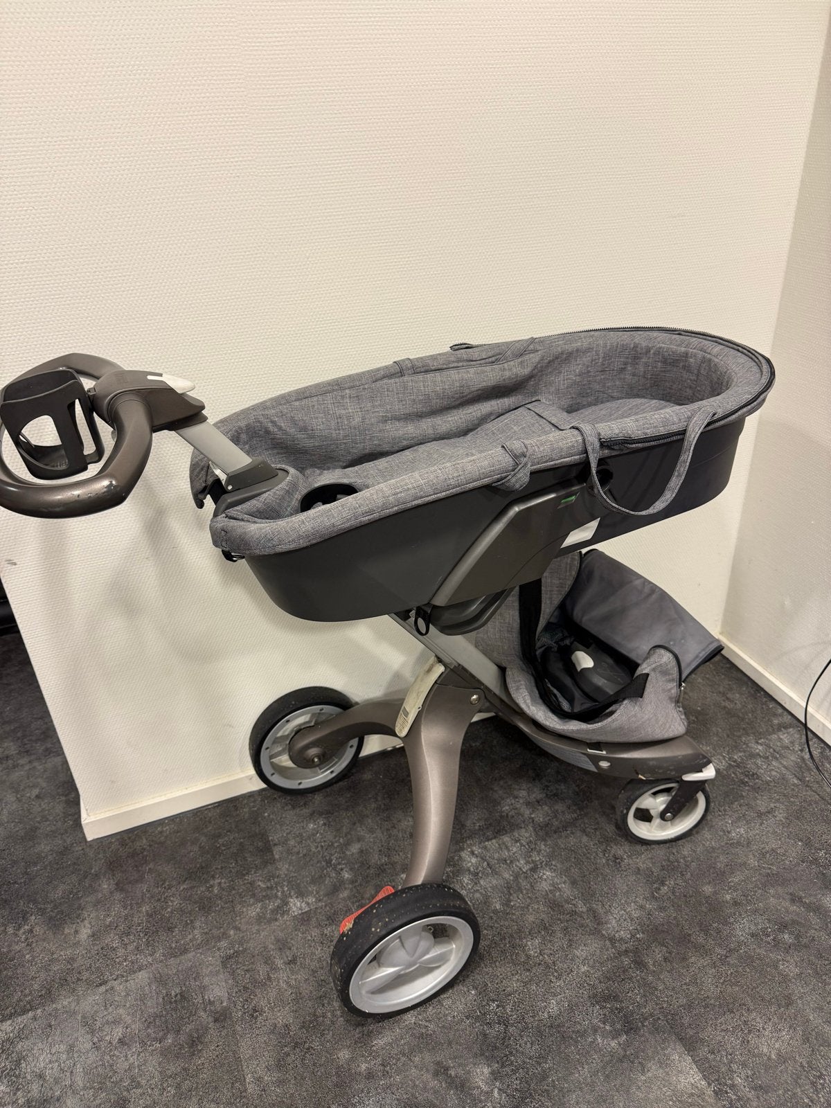 Stokke Xplory X Combiwagen met Winter Kit en accessoires, Zo goed als nieuw, Combiwagen, Met autostoeltje, Ophalen