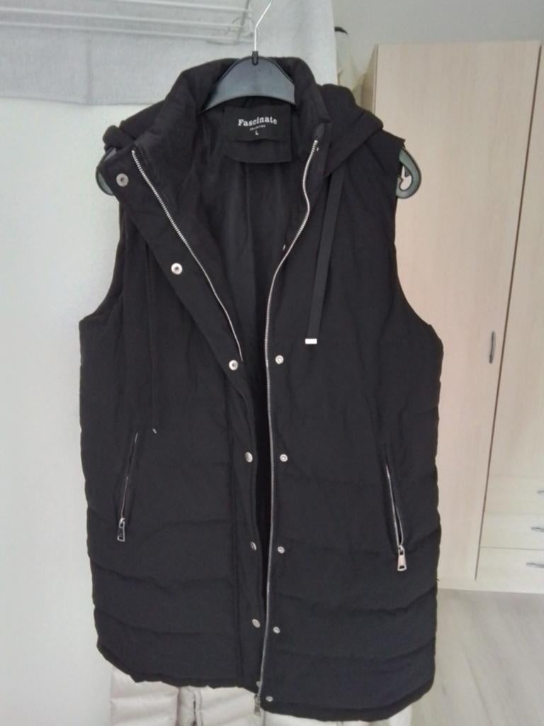 Lange bodywarmer zwart, Kleding | Dames, Bodywarmers, Ophalen of Verzenden, Zo goed als nieuw, Zwart